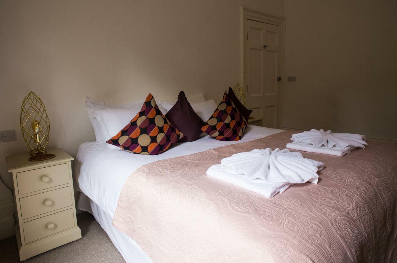 Berkeley Square House Gasthof 3*